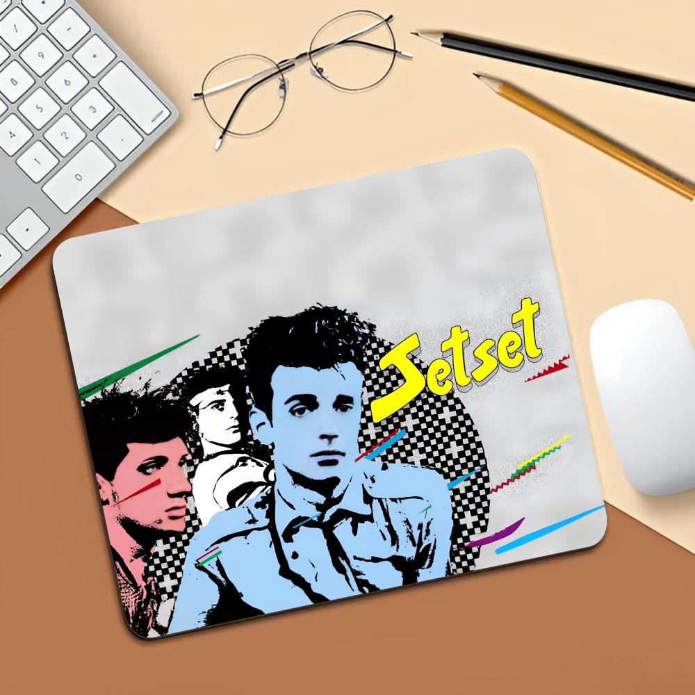 Gustavo Cerati Soda Stereo Mou - Gaming Console Portable Pc 评论和价格